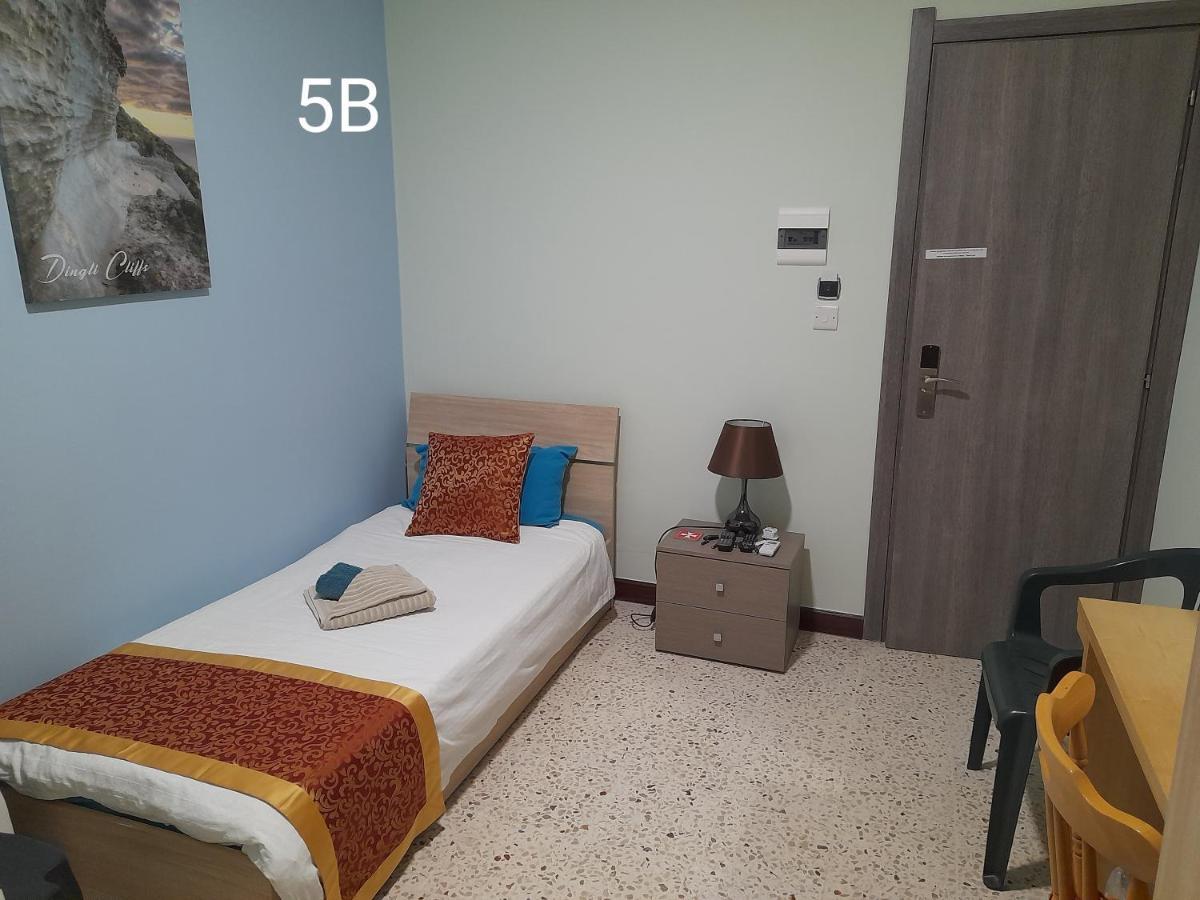 Seabreeze Holiday Guestrooms Сент-Полс-Бей Экстерьер фото