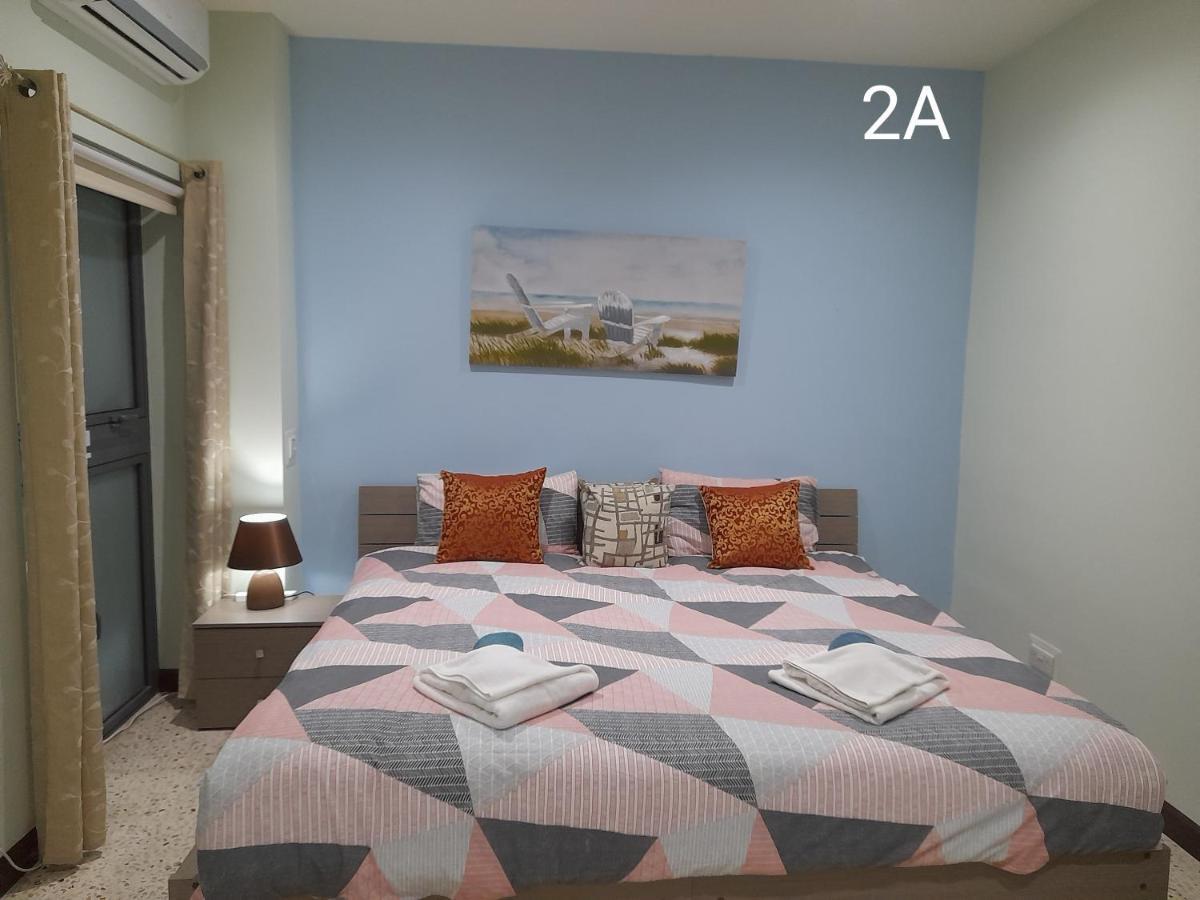 Seabreeze Holiday Guestrooms Сент-Полс-Бей Экстерьер фото